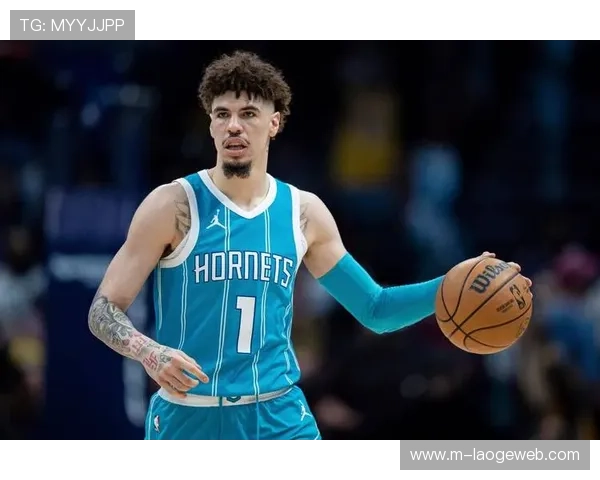 黄蜂队鲍尔被放入替补，砍下过去一个月最高分33分